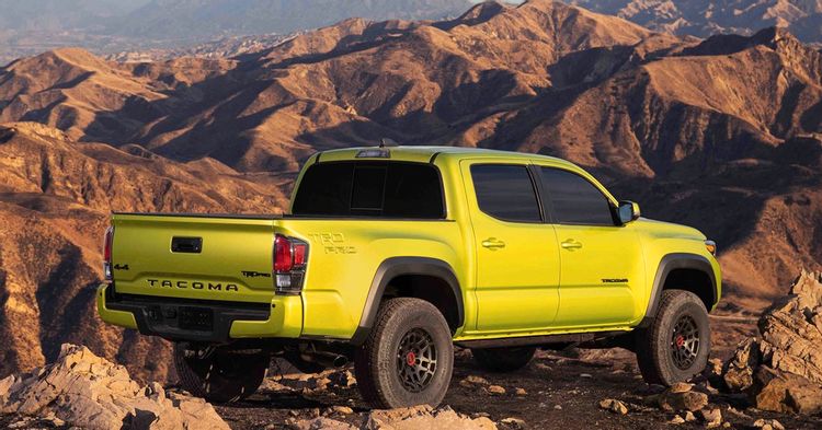 Toyota Tacoma 2