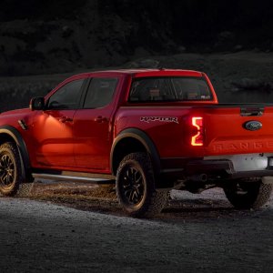 next-gen-ranger-raptor-night.jpeg